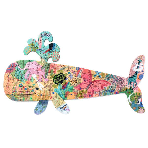 Puzz’Art Whale is a 150-piece puzzle. With no corners and no straight edges, this all-new format turns traditional jigsaw puzzles on their head! Somewhere in this large shape with cut-outs, in which an imaginary world teems, the child will discover a whale.
