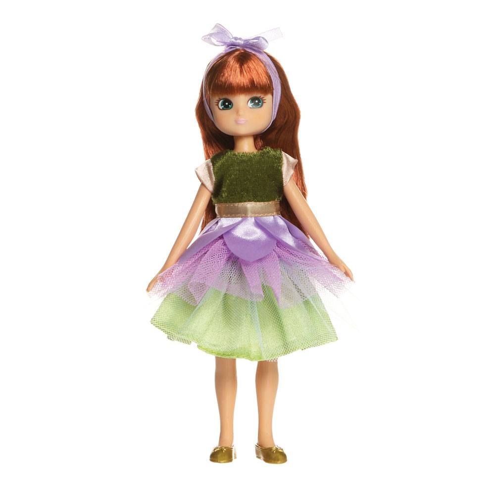 Your little ones can play dress up and pretend play with this Forest Friend Lottie Doll! Lottie’s height is based on the proportions of the average nine-year-old girl. A Doll That Lets Kids Be Who They Are Right Now. Lottie Dolls are an age relatable doll that reflect the world kids live in. Super cute fairy doll with a velvet-style bodice and petal tutu skirt, a cute bow hairband and sparkly gold ballet flats complete the look.  