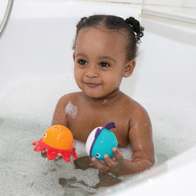 These adorable bath toys are the perfect way to keep your little rascals entertained while you’re making them squeaky clean!  The floating trio consists of a crab, fish and octopus with friendly faces and bright colours. They have round, bubble shaped heads which makes them easier for little hands to grab.