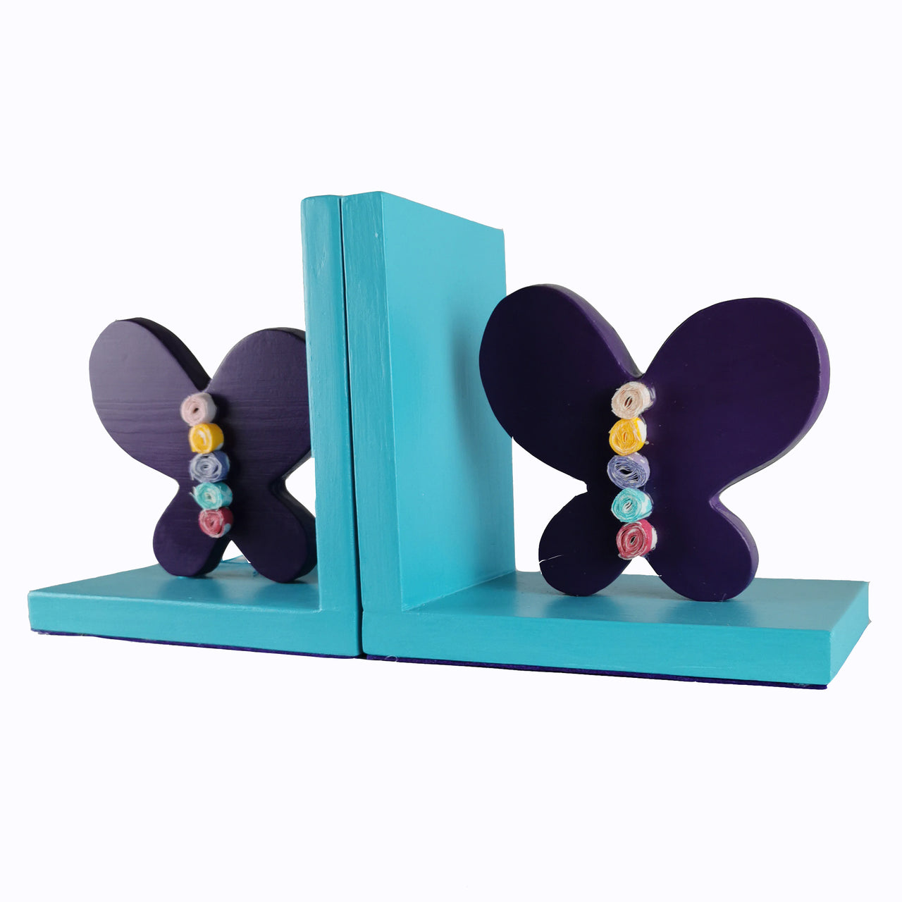  This exquisite bookend with a turquoise wooden base and a purple butterfly design will bring colour and imagination to your child's bedroom.